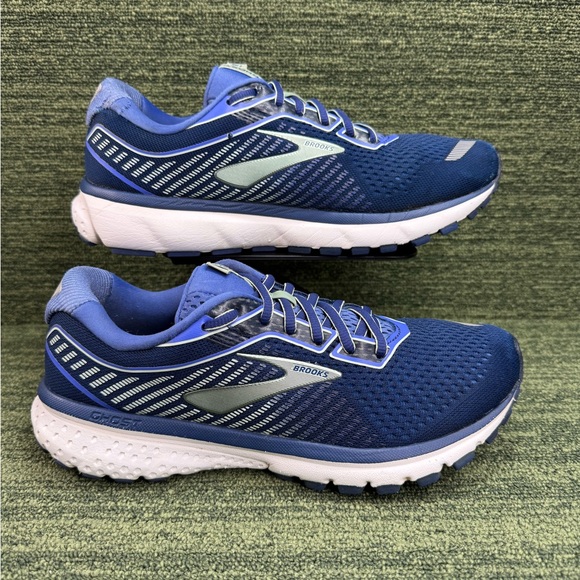Brooks Shoes - Brooks Womens Ghost 12 1203051B413 Blue Running Low Top Lace Up Shoes Size 9.